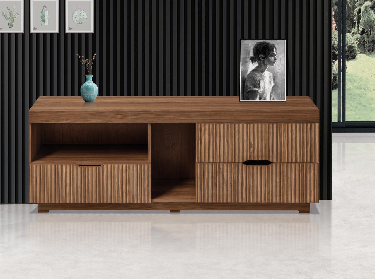 Centro de TV Ontario Nogal/Papillón